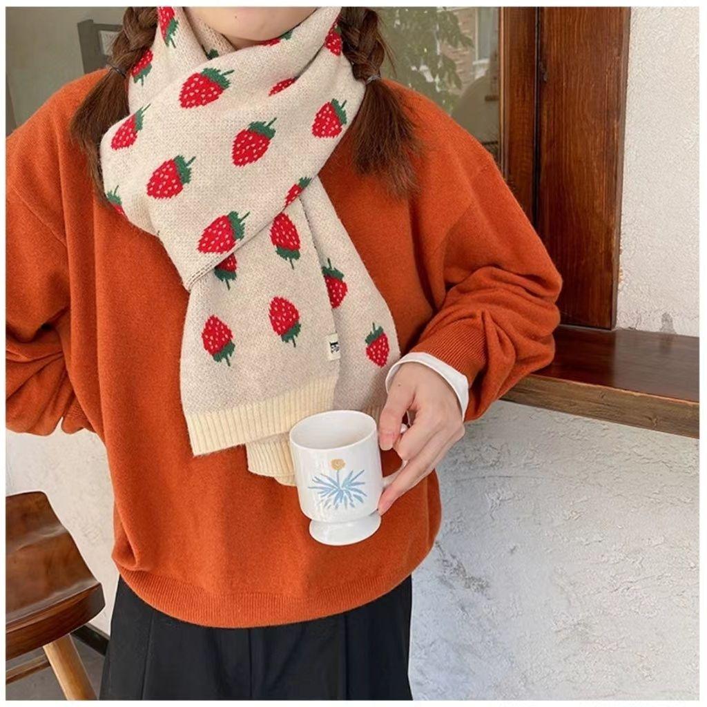 Women's Strawberry Pattern Knitted Cashmere Scarf Autumn Winter Korean Japanese Style Versatile Student Thickened Warm Neck Warmer