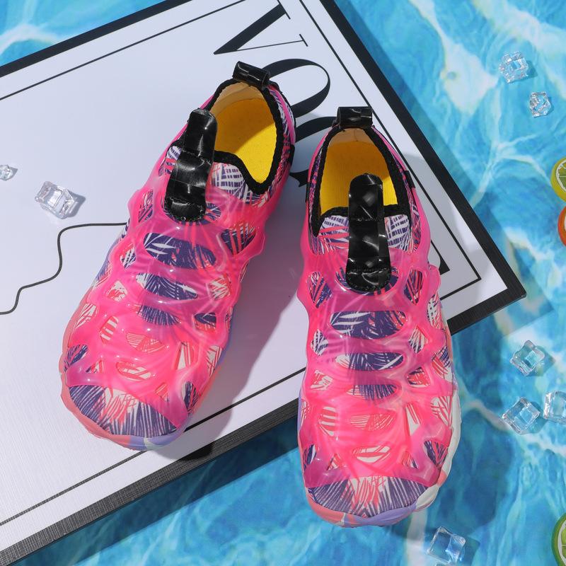 

Swimming shoes yoga fitness breathable beach wading shoes sports couple creek shoes 46 розовый