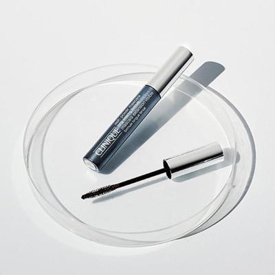 Augen-Make-up – Wimperntusche