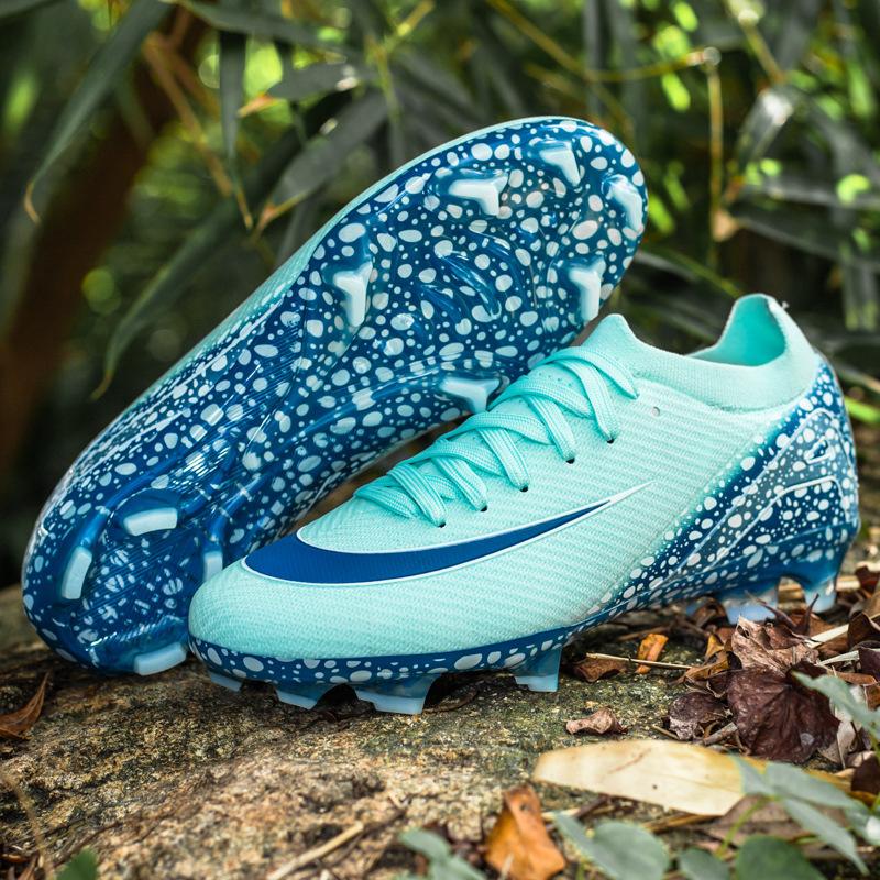 New Outdoor Sports Football Shoes Shoes FG Long Nails TF Broken Nails Low Top Into Artificial Turf Men's Game Training