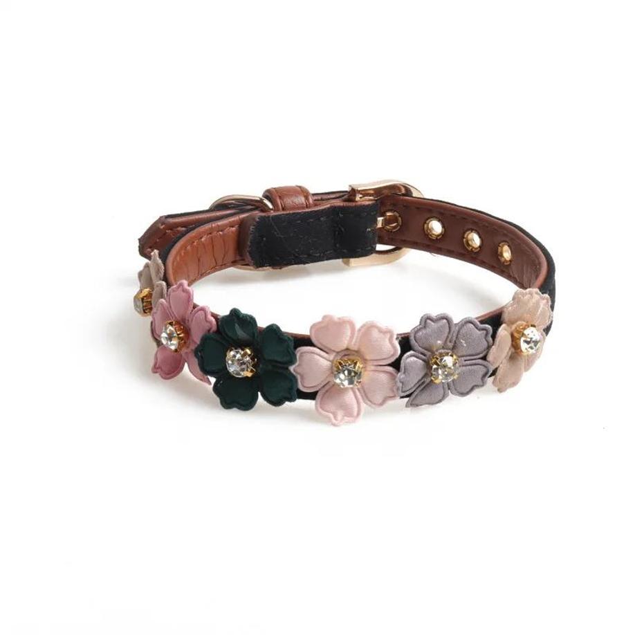 1 Pcs Pet Dog Flower Rhinestone Collar Flower PU Chain Leather Small And Medium Chihuahua Pug Pet Supplies Cat And Dog Collar