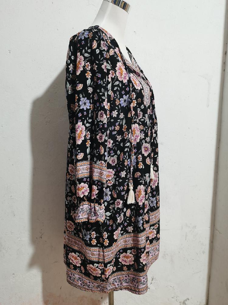 European and American Long Sleeve Bohemian Leisure Vacation Positioning Flower Dress