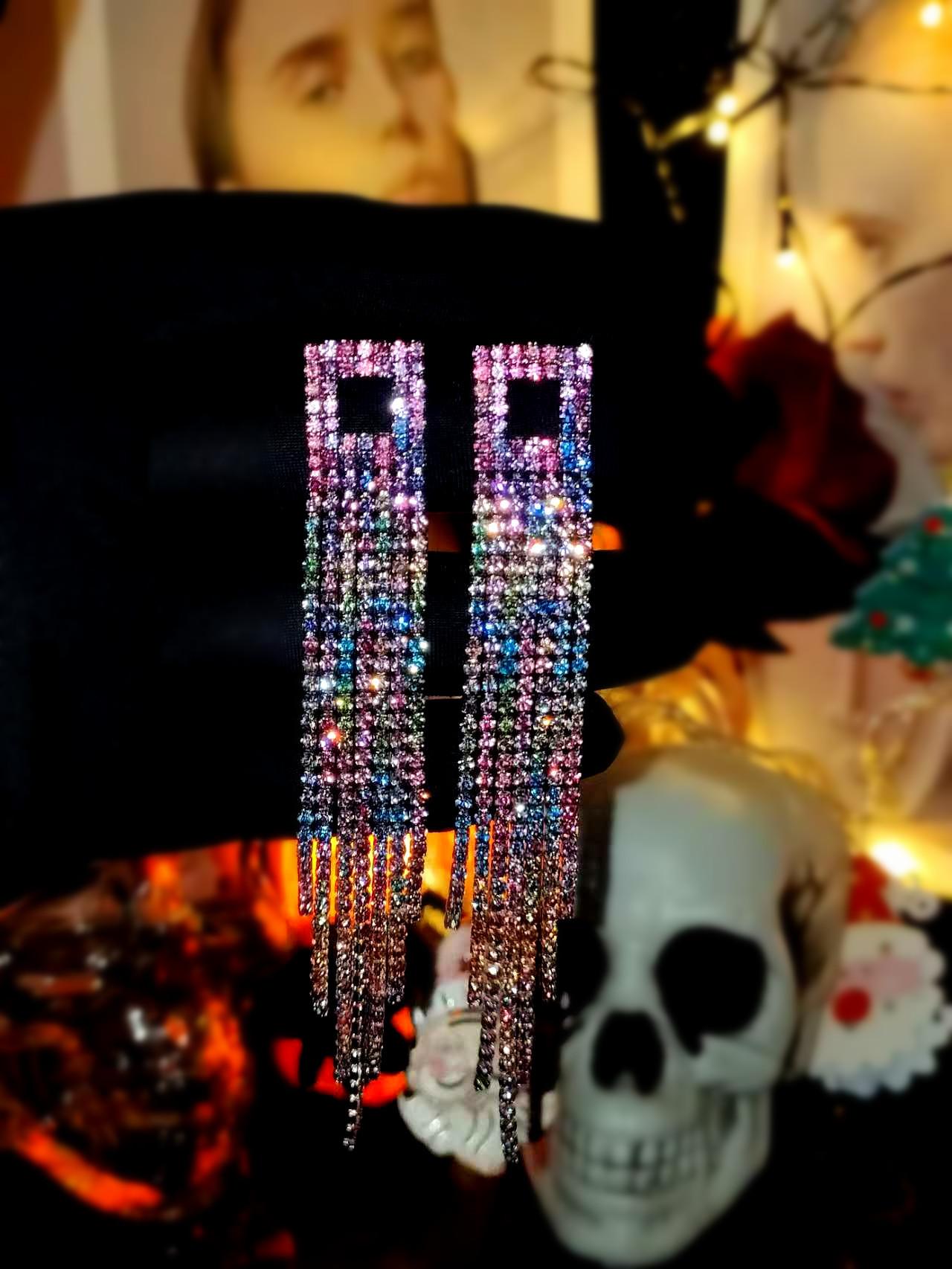 Длинные серьги-кисточки с высококлассными цветными бриллиантами