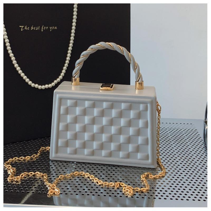Simple bag Women's hand bag Box bag Delicate plaid chain Crossbody handbag