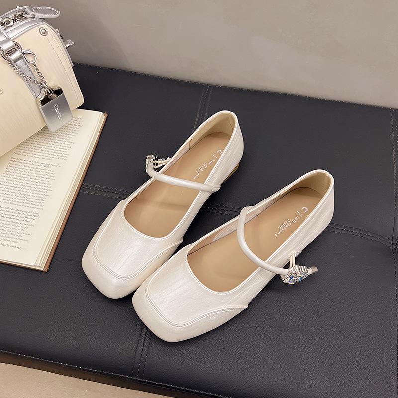 French square head shallow mouth single shoes women's 2025 summer new soft-soled beanie shoes fairy style with skirt Mary Jane shoes
