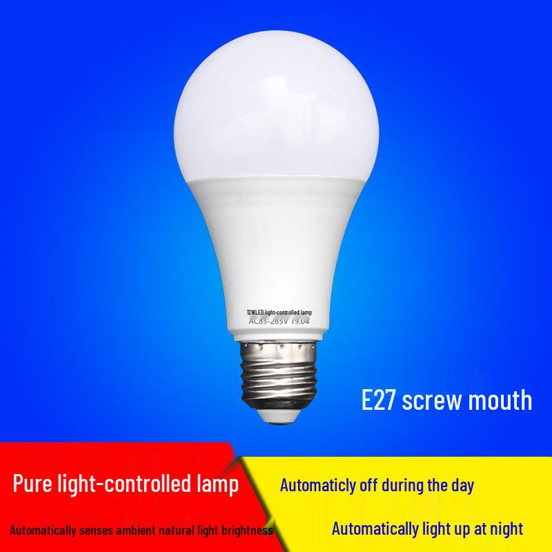 

Ночная лампа с автоматическим включением Pure Light, цоколь E27: Освещение с датчиком ночи, выключается днем, автоматически включается ночью White - 5W