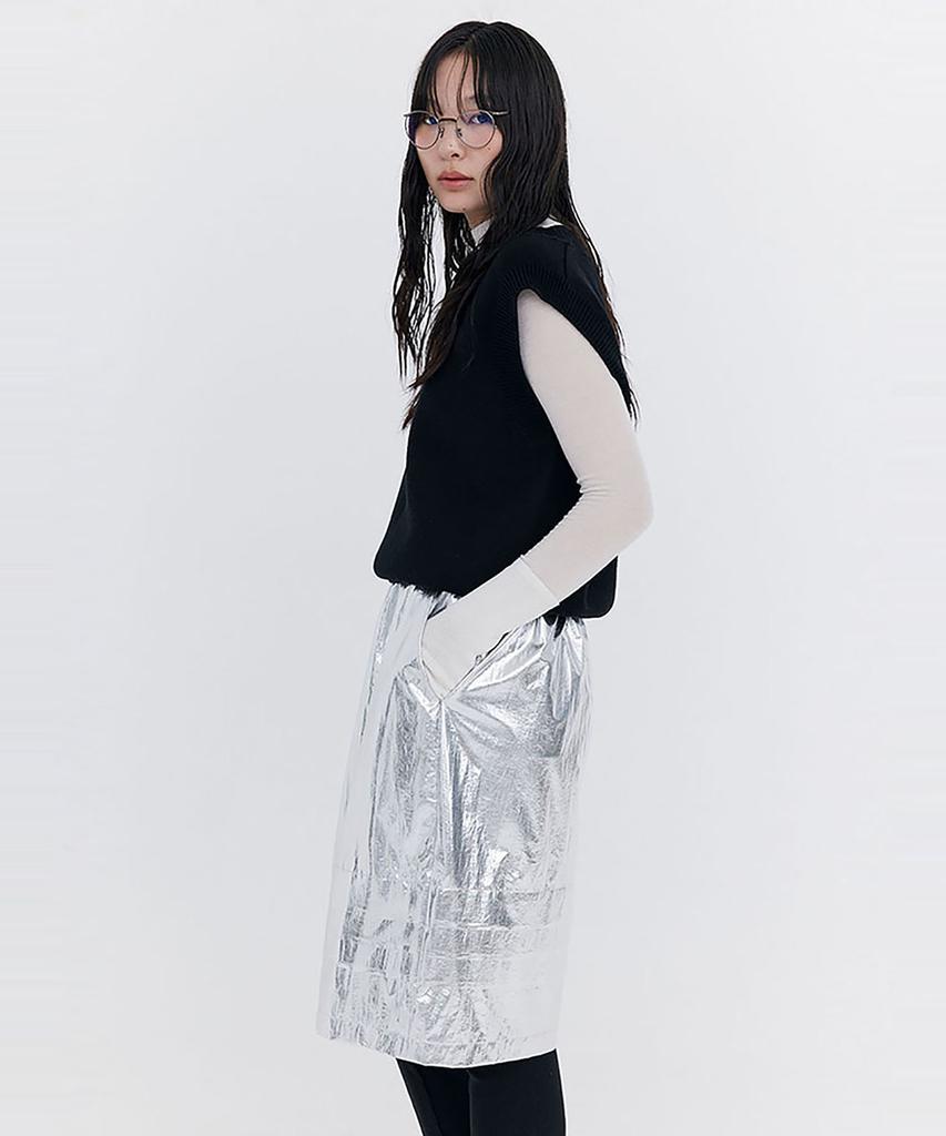 Bundercammer Raw-Cut Tuck Skirt_Silver