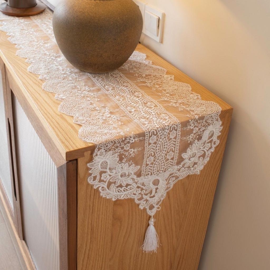 Europäische Tischflagge Spitze Stoff Esstischdecke Kaffeetischläufer Amerikanisch Weiß TV-Schrank Lange Tischdecke Dekortuch