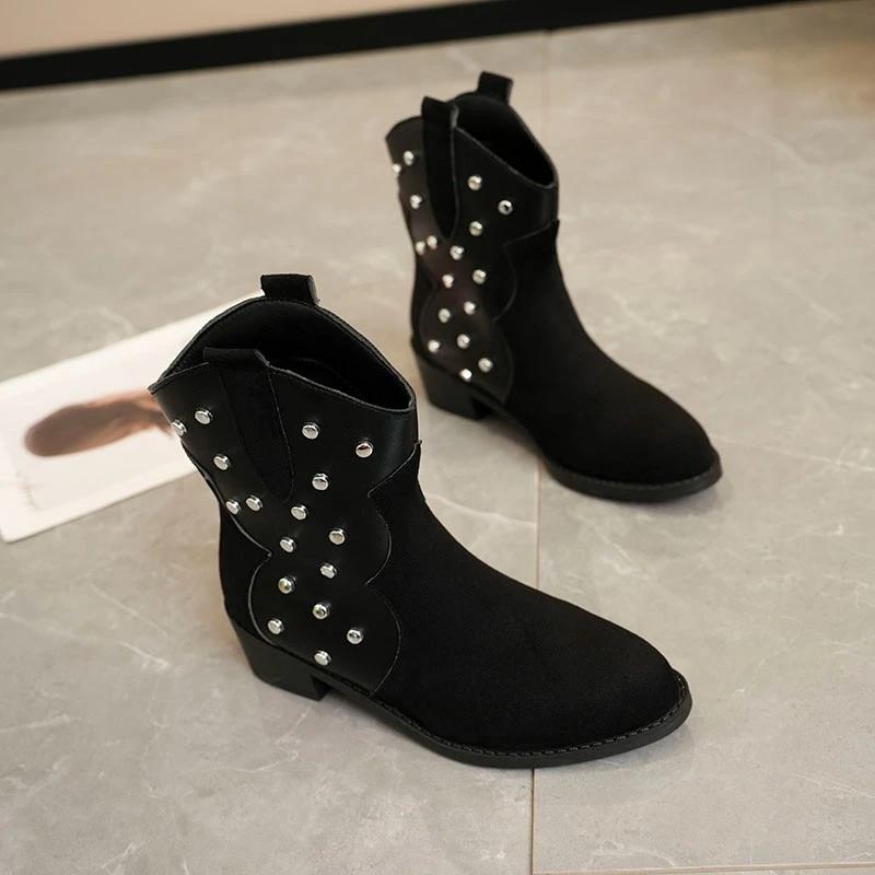Big Size Explosive European and American Fashion Round Head Metal Rivets Belt Buckle Martin Boots Foreign Trade Women's Boots