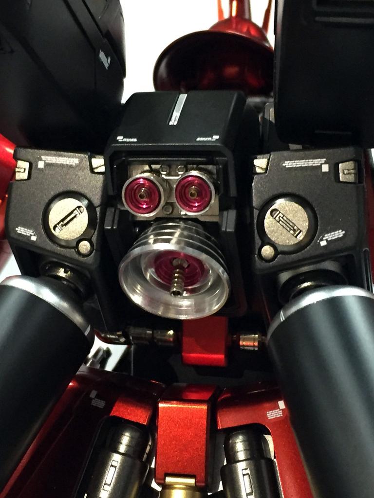 MG 1/100 MSN-04 Sazabi Ver.Ka Metal Vernier Full Set (Silver Exterior, Red Interior)