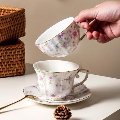 Recipientes para bebidas – Juegos de Té y Café