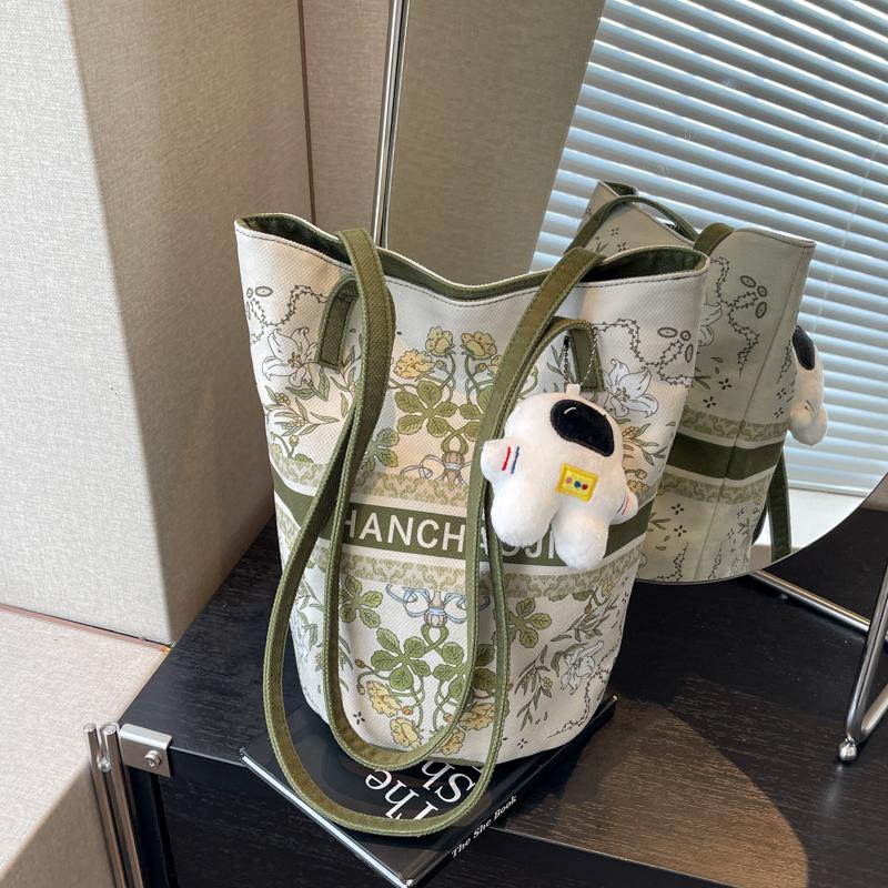 

Летняя новая сумка через плечо Зеленая сумка-ведро в стиле арт Простая и универсальная холщовая сумка Сумка для поездок на работу для девушки Клубничная свежесть
