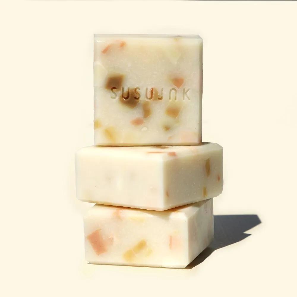 SUSUJAK Handmade Natural Soap Job's Tears Soap 100g / Shower, Face Wash, Cleansing, Exfoliation