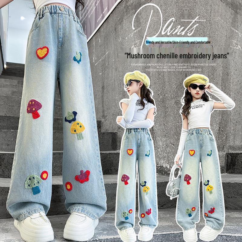 Jeans Ricamati con Funghi da Ragazza - Collezione Primavera/Autunno 2025: Jeans a gamba larga per bambini e ragazzi