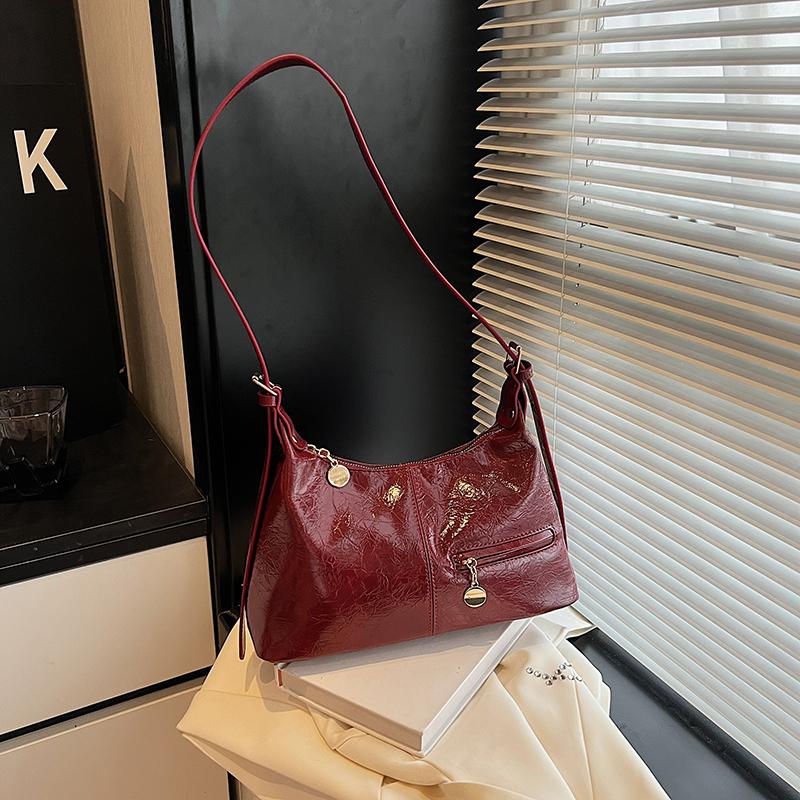 Bag Women's Autumn and Winter Maillard Style Underarm Bag Korean Niche Design Punk Locomotive Bag Shoulder Bag