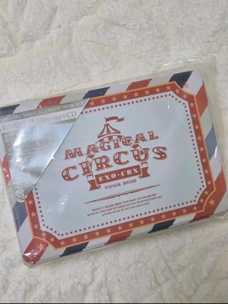 EXO - CBX ChenBaekXi Magical Circus Tour 2018 Used