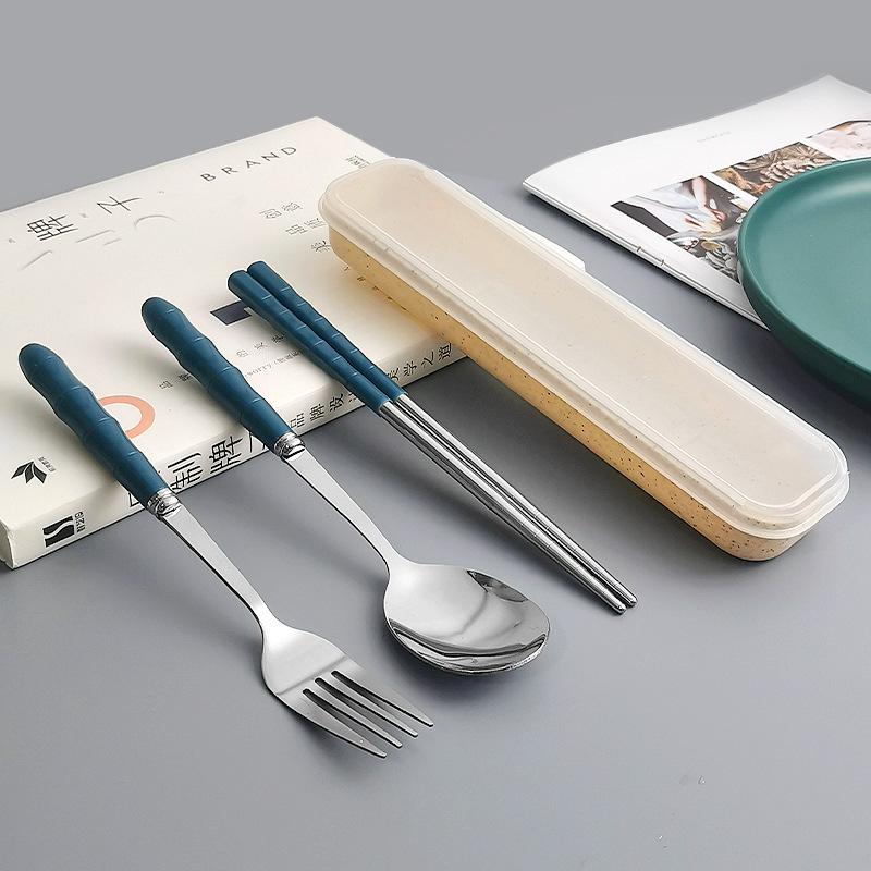 Set di posate ecologiche in paglia di grano: Cucchiaio, Forchetta e Bacchette in Giunto di Bambù - Ideali per Viaggio, Casa, Hotel o come Regalo.