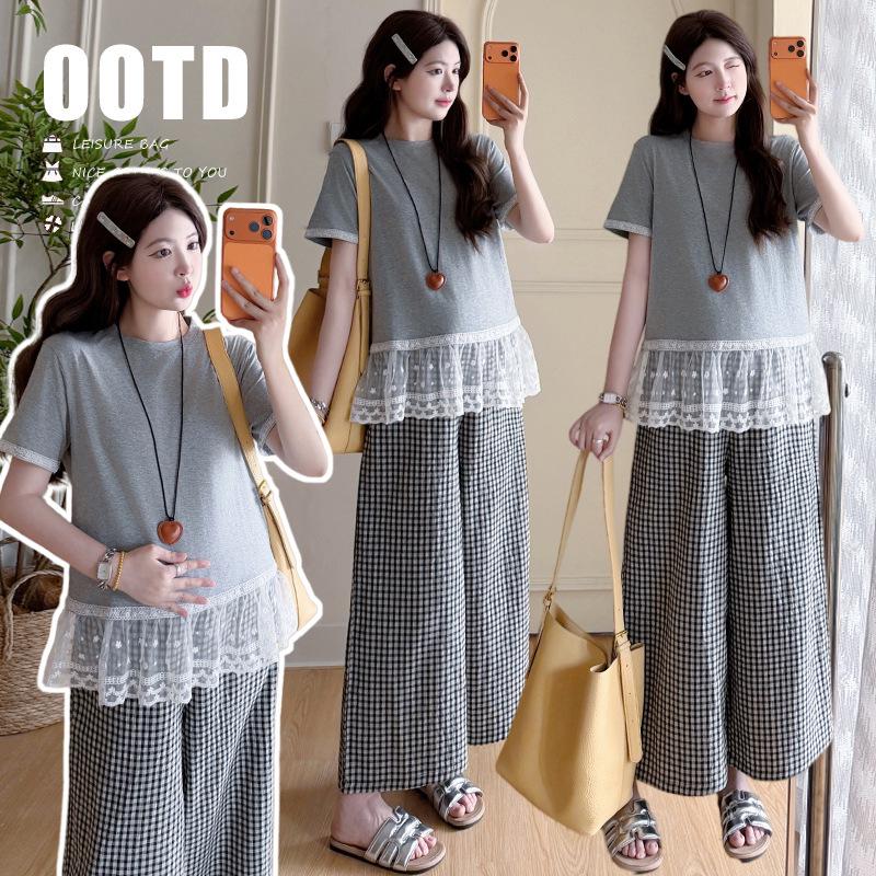 2026 Summer Maternity Casual Two-Piece Set: Korean Patchwork T-shirt + Plaid Wide-Leg Pants M