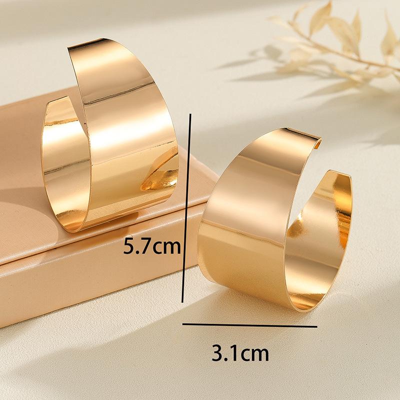 Fashion Exaggerated Style Needle Metal Gold Circle Earrings C-shape Chunky Hoop Earrings Jewelry