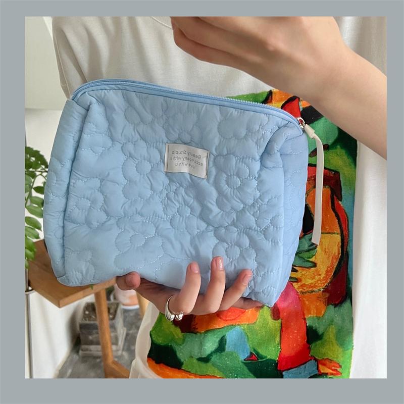New Flower Pattern Women Makeup Bag Toiletries Cosmetic Organizer Zipper Bag Travel Wash Pouch Cosmetic Bag Female Make Up Bags