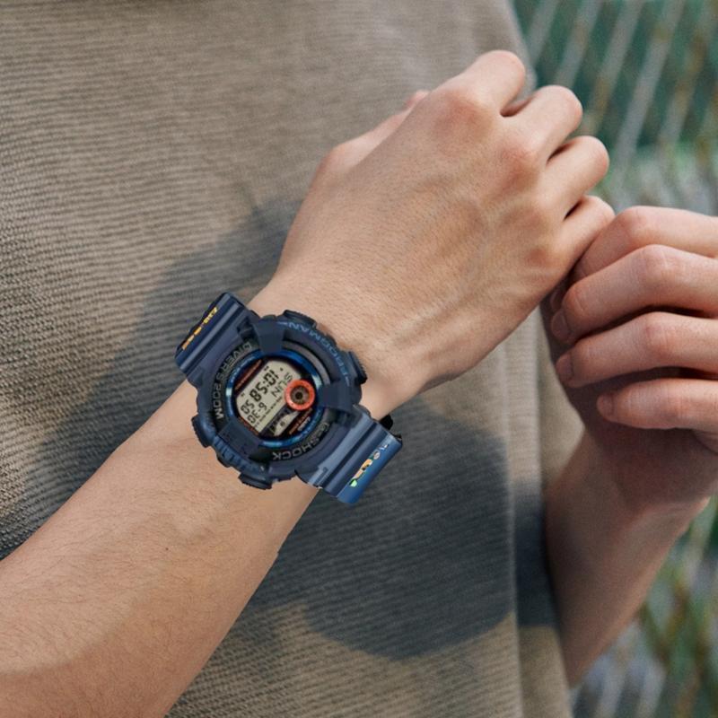Casio G-SHOCK series camouflage theme series Frogman FROGMAN solar tide moon phase LCD display sports diving quartz movement resin strap GF-8250CM-2