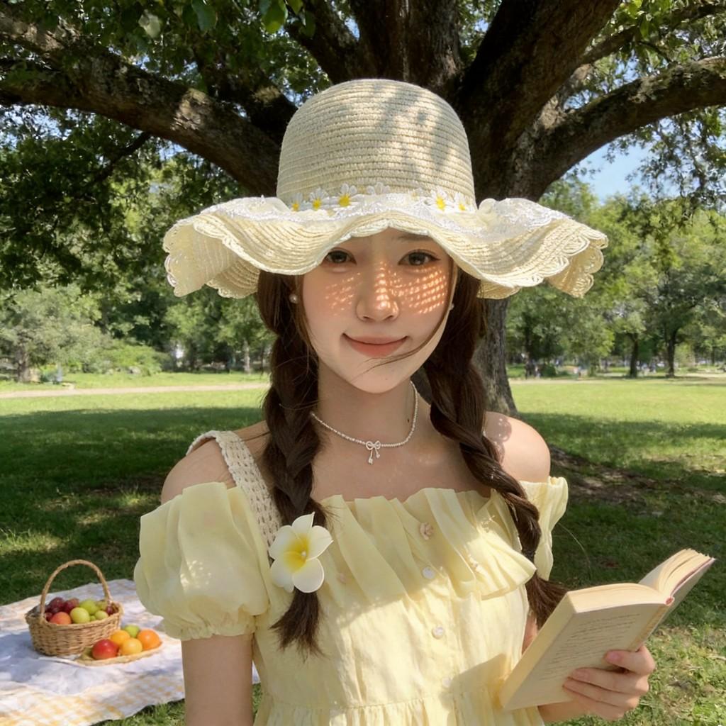 Paper Straw Women Sun Hat With Wide Brim For Beach And Resort Sun Protection