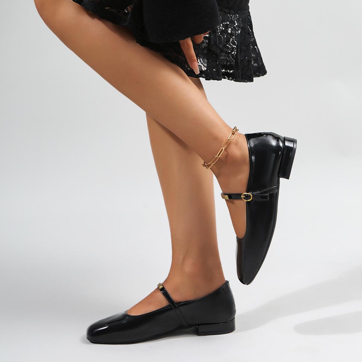 

2025 autumn new round head single shoes women s French fashion light mouth thick heel one word buckle Mary Jane shoes women 35