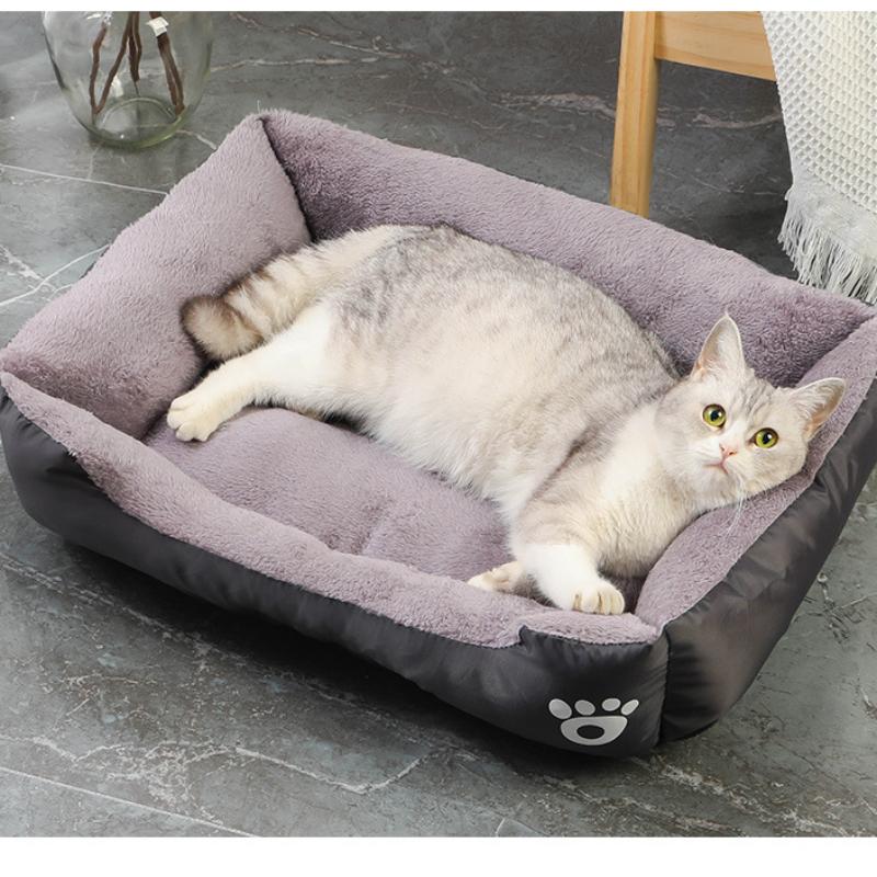 Dog's and Cat's Nest Warm Winter Pet Bed Large Dog Sofa Cushion Pet Supplies Warm Sleeping Bag Long Plush Soft Pet Bed Calm Bed