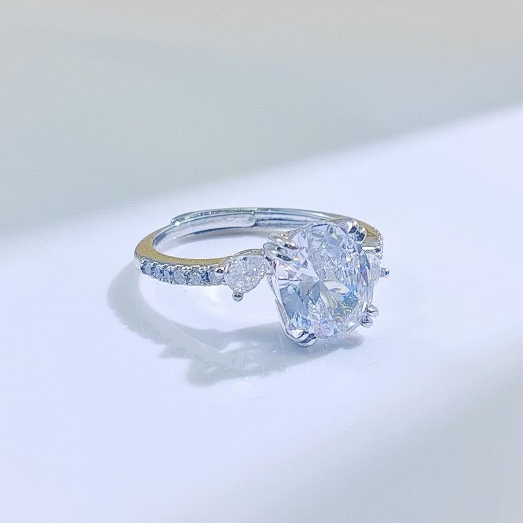 8 * 10 Coconut Round Egg Twist Arm Ring Women'S Fashion Versatile Zir*****Pen Ring Ring