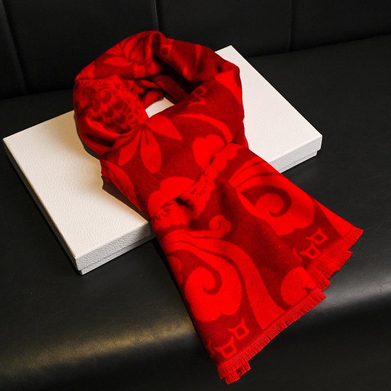 Scarf for men and women, warm in autumn and winter, red scarf.