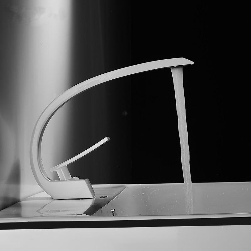 Tuqiu Waschbecken-Wasserhahn, modernes Badezimmer, Mischbatterie, Roségold, Waschbecken-Wasserhahn, Einhebelmischer, Einloch-Wasserfall-Wasserhahn