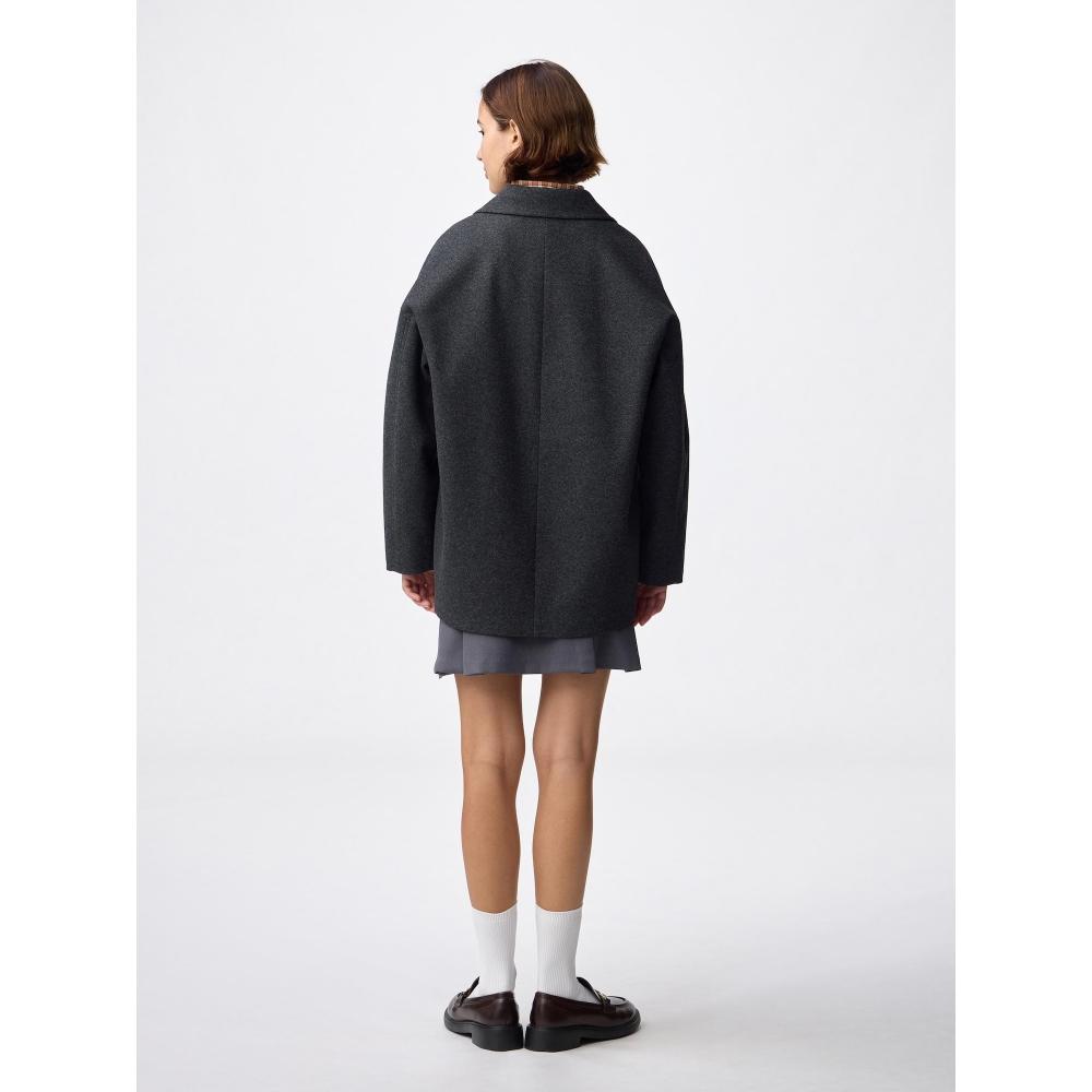 Gu Cozy Melton Half Coat Model