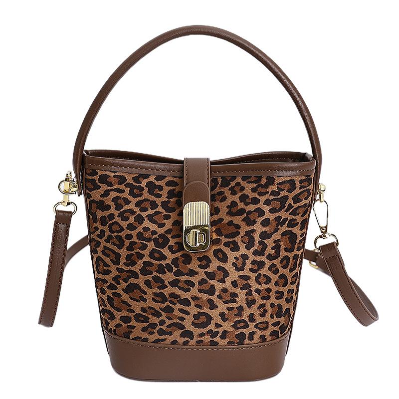 Niche simple leopard print fashion commuter handbag bag women's autumn and winter new messenger bucket bag