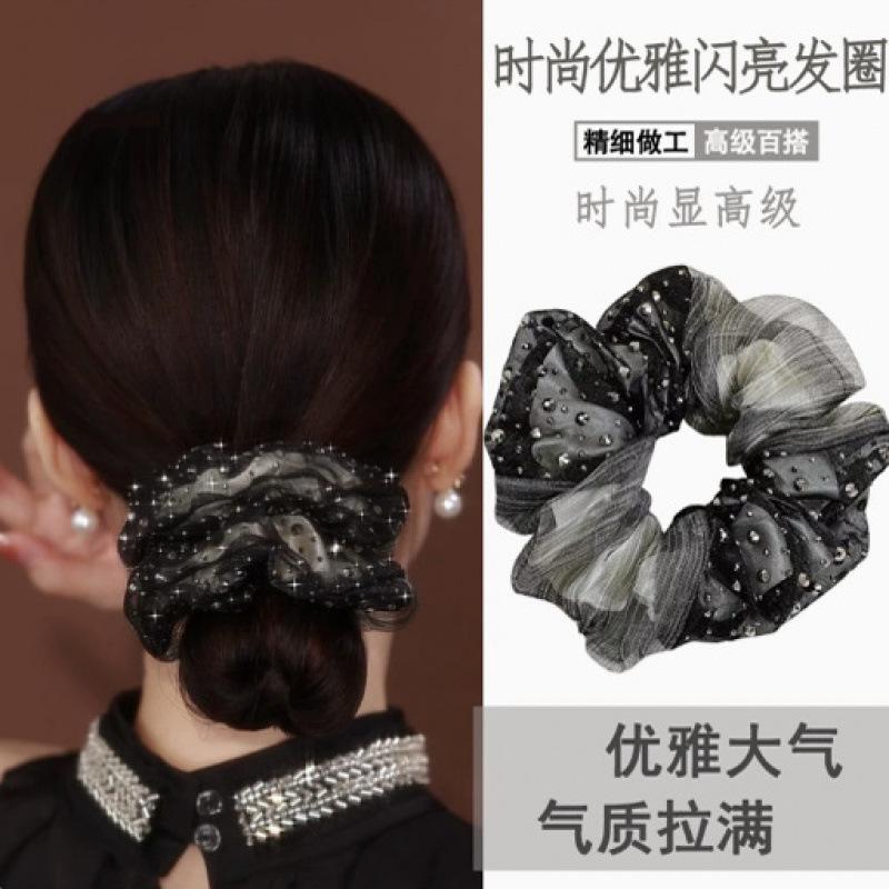 

Милый темперамент, цветок на голове, собранные волосы, повязка на голову, женская органзовая резинка для волос, цыганская звезда, инкрустированная французским двухслойным стразом.