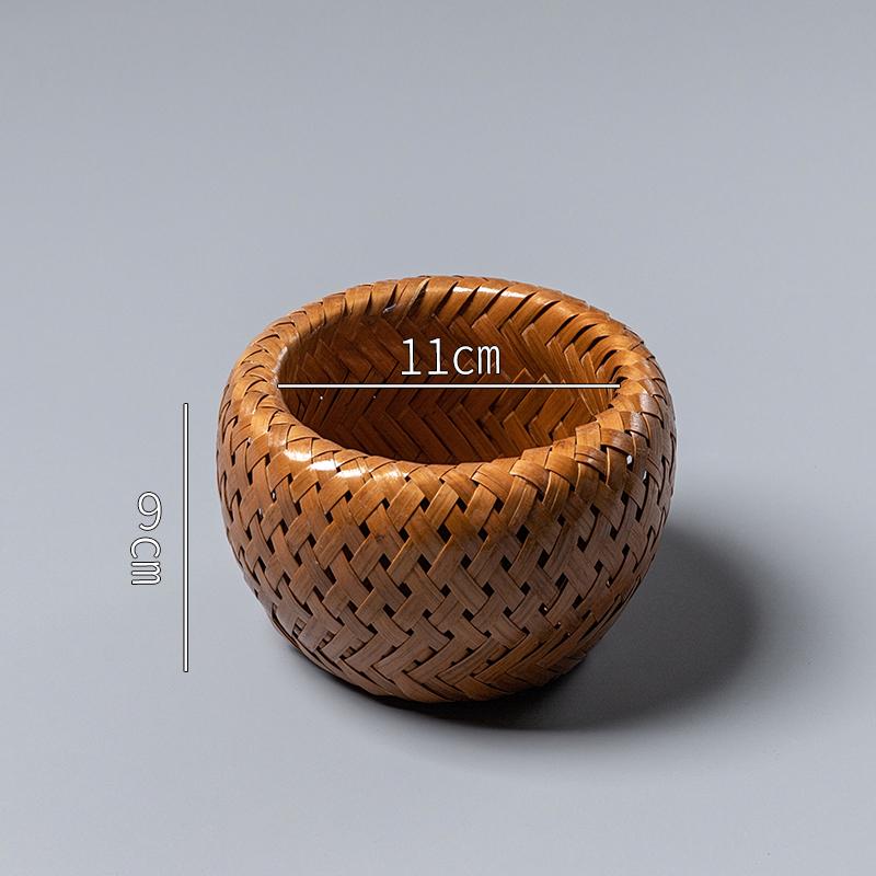 Handwoven Bamboo Retro Snack Basket and Plate for Picnic and Storage