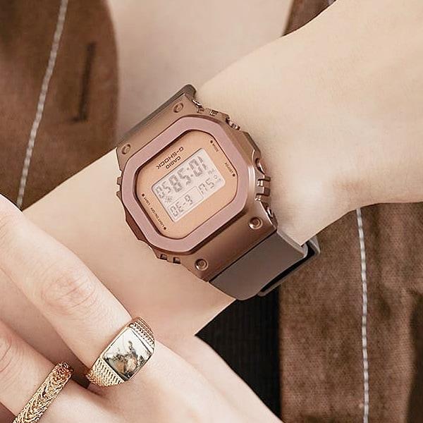 CASIO G SHOCK GM S5600BR 5JF G SHOCK G SHOCK модель бронзового