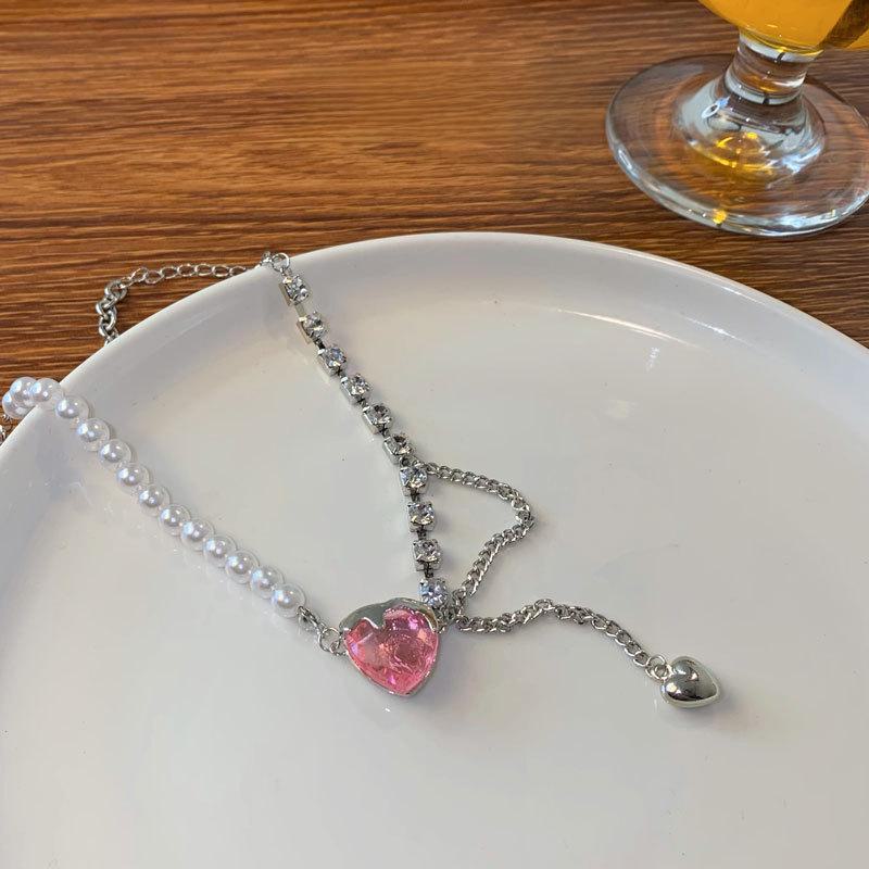 Elegant perlekjede: 2025 Luksuriøst Nisje Kragebenskjede for Kvinner