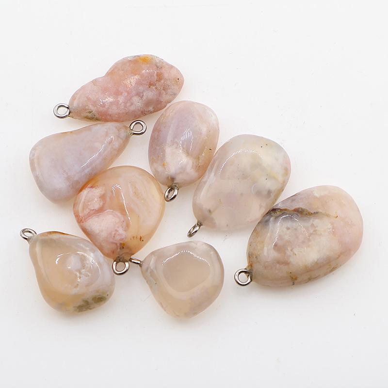 Irregular Natural Agate Crystal Stone Pendants for Keychains and Accessories
