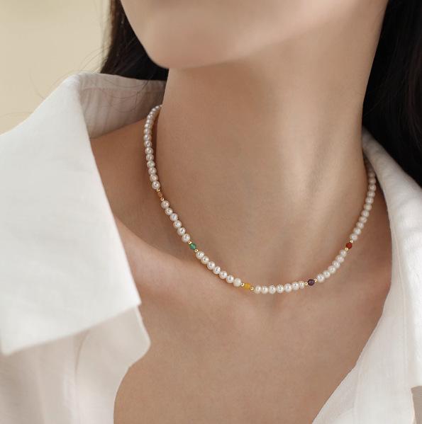 Natural pearl necklace fashionable color agate beaded collarbone chain 2025 popular neck chain