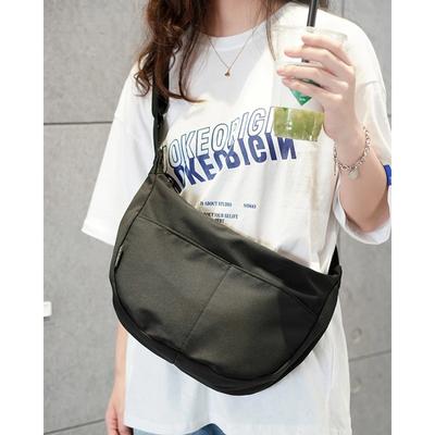 Wasserdichte Sling-Schultertasche aus Nylon für Damen, Halbmondtaschen für den Alltag