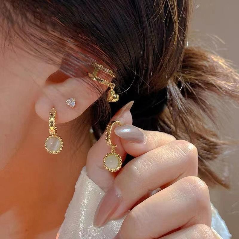 Gold Ring Earrings Women's Ear Buckles Light Luxury High-end Earrings Autumn and Winter Ring Earrings