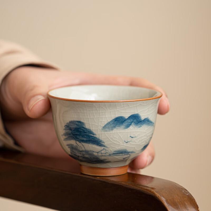 Zhinianhua Hand-Painted Lotus Ge Kiln Ceramic Teacup
