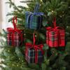 Karierte Weihnachtsbaum-Hängedekorationen Schaumstoff-Weihnachtsbaum-Geschenktüte Xmas-Baum-Anhänger Neues Jahr
