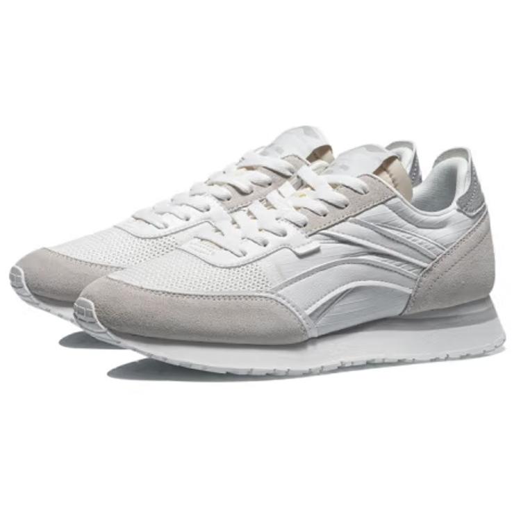 Li Ning ChengFeng Cushioning Slip Resistant Abrasion Resistant Lightweight Low top Running Shoes Men's Mist White AGCR195-3