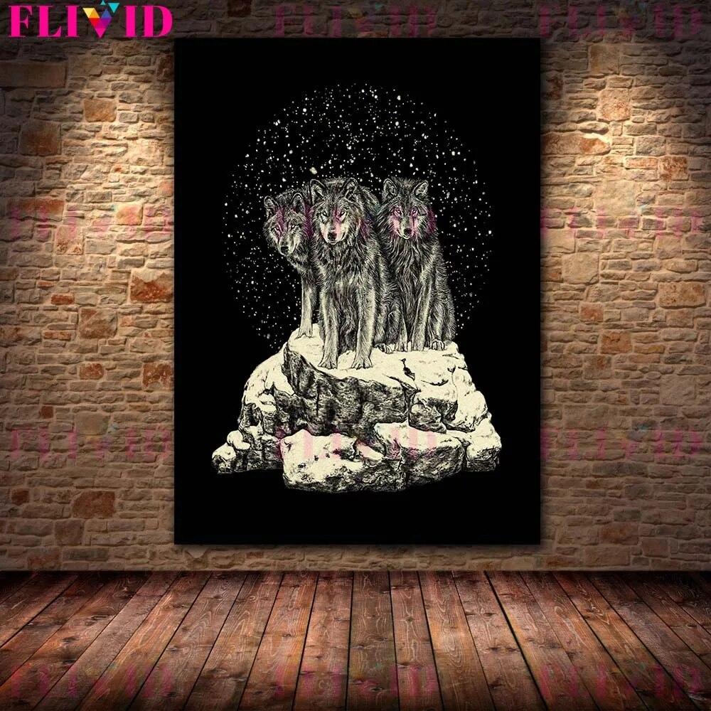 Crows,Bats,Owls,Wolves,Mice Magic Creature Black And White Wall Art Canvas Painting Gothic Animal Art Poster Print Home Decor No Frame