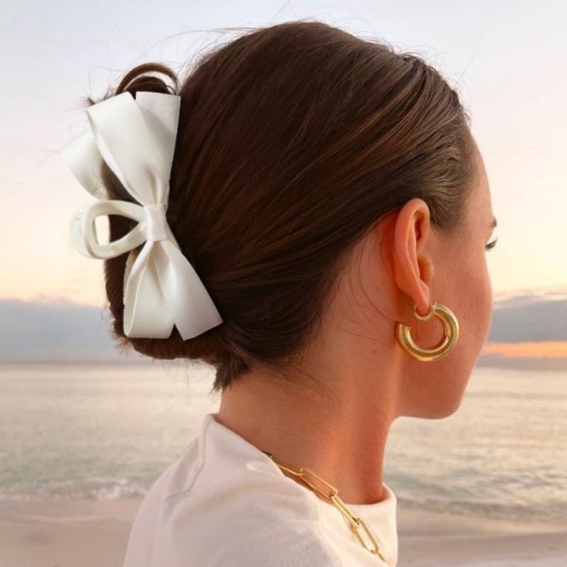 Black White Bowknot Hair Claw Big Satin Bow Hair Clips Vintage Baroque Satin Crab Hairpins for Elegant Women Hair Accessories