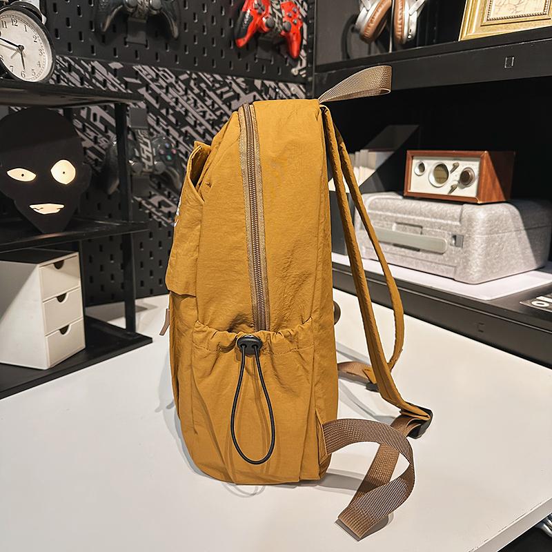 Student Schoolbag Men's Large Capacity Outdoor Travel Backpack Lightweight Women's Backpack