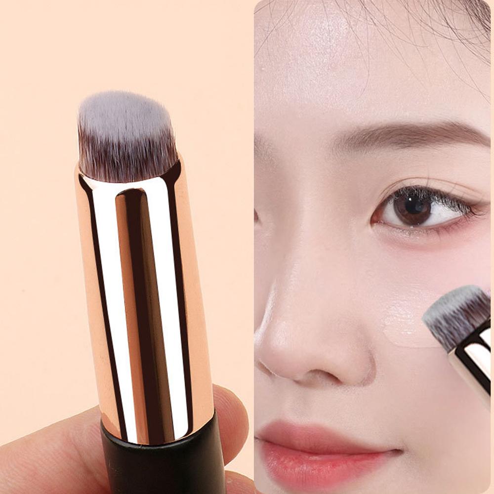 New Silicone Lip Brush Portable Concealer Foundation Brush Double Head Smudge 2-in-1 Q Soft with Cap Round Head Makeup Brush Hot