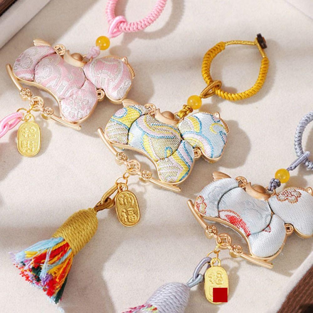 Tassel Horse Year Pendant Good Luck Home Decor Zodiac Horse Keychain Chinese Style Handmade Songjin Horse Hanging Ornaments