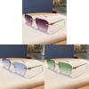 Square Metal Sunglasses With Pc Lenses For Fashion And Travel
